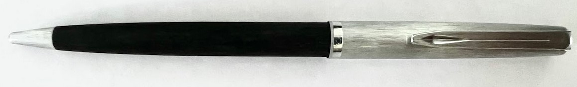Aurora Archivi 052 Satin Finish Satin Chrome Cap Ballpoint